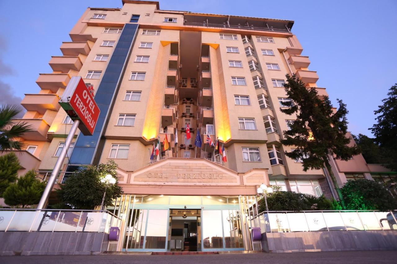 Terzioglu Otel 霍帕 外观 照片